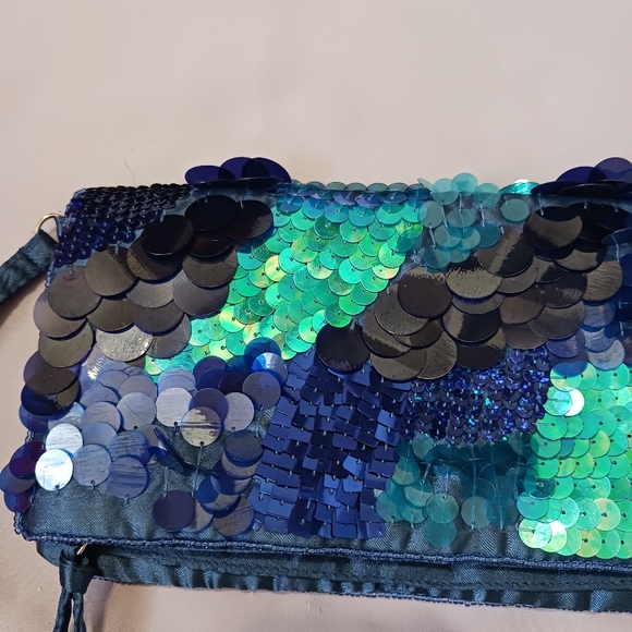 Charming Charlie Sequin Clutch - Picture 9 of 9